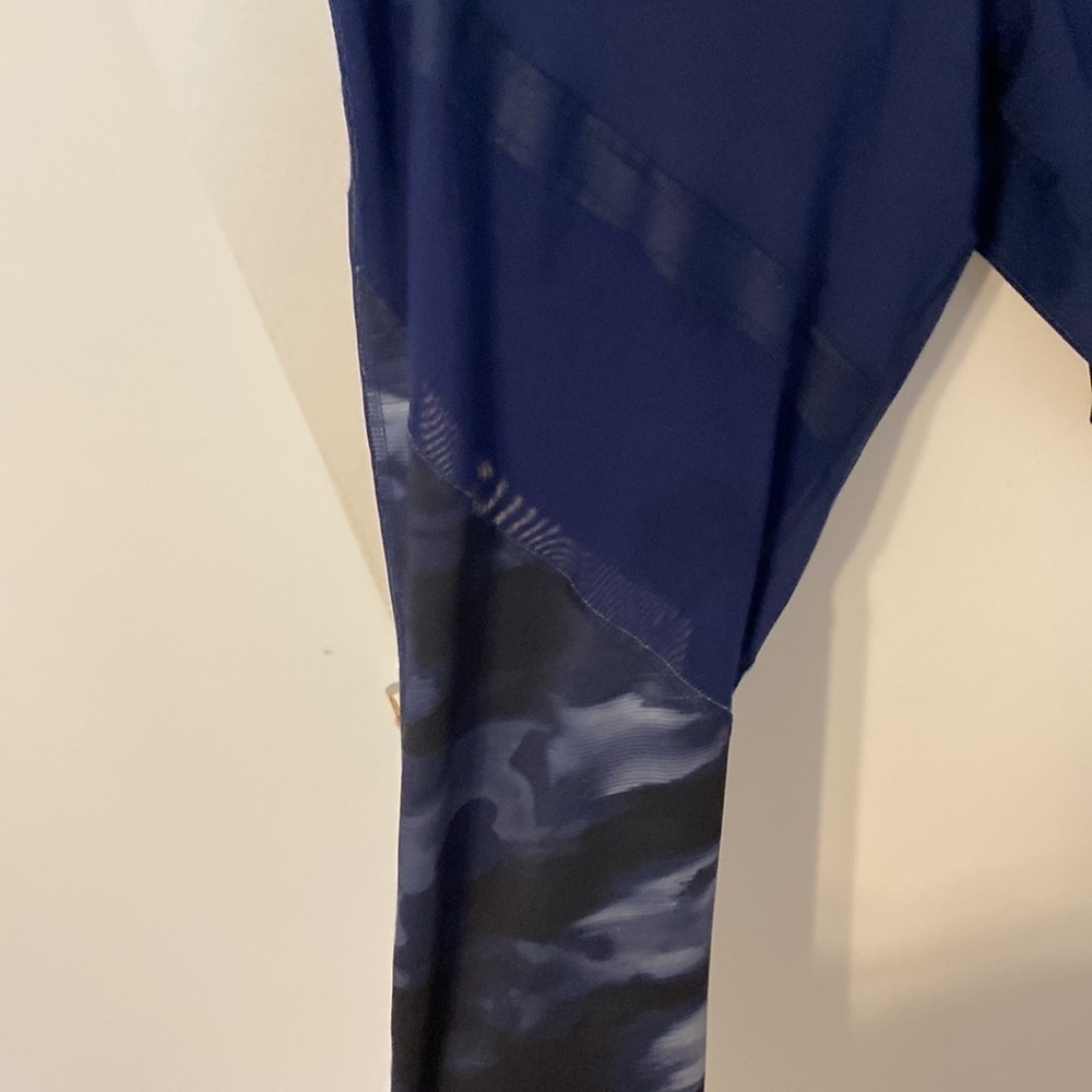 Champion C9 XXL Navy Blue and Sheer Panels Activewear Leggings - Picture 3 of 10